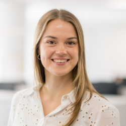 Photo of Emily Avent, Senior Account Director, Langland