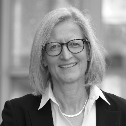 Photo of Dorothee B. Bartels, PhD, Strategist, Global Real World Evidence and (Gen)AI in Healthcare , Founder HealthData-Advisors , HeDa-Advisors