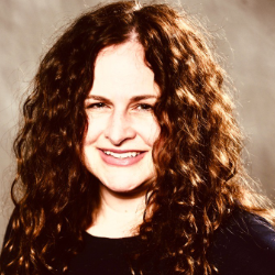 Photo of Vanessa Braunstein, Senior Director, TuneLab AI Drug Discovery Platform, Eli Lilly & Co.