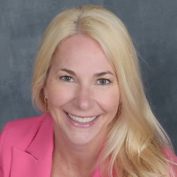 Photo of Kristine Cecchetti Homovich, Senior Product Manager, Women's Health Strategy, Evernorth , Senior Product Manager , Women's Health Strategy , Evernorth