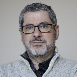 Photo of Luis da Cruz, PhD, Vice President, Research, Kisoji Biotechnology Inc.