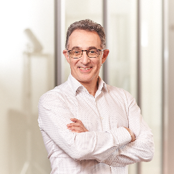 Photo of Santi Dominguez, Principal, Augur Ventures