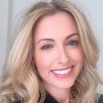 Photo of Kate Dugan, Head, Specimen Library & Analytics, BMS