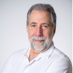 Photo of Stan Gloss, Co-Founder and Fellow, BioTeam, Inc.; Podcast Host, Trends in the Trenches