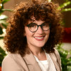 Photo of Emily Goldsher-Diamond, Associate Principal, ZS , https://www.linkedin.com/in/emilygoldsherdiamond/