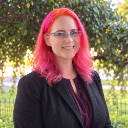 Photo of Elle Holyszko, Associate Director, Medical & Safety Analytics, AbbVie