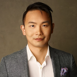 Photo of Dennis Hu, PhD, CEO, Drug Hunter Inc.