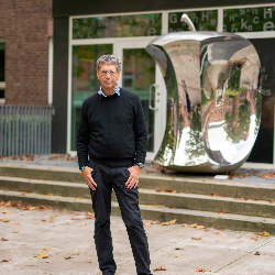 Photo of Ross D. King, PhD, Professor, Chemical Engineering & Biotechnology, University of Cambridge , Prof , Chemical Engineering & Biotechnology , Univ of Cambridge