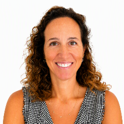 Photo of Marta LeÃ³n, Senior Vice President, Site Activation Center of Excellence, Parexel