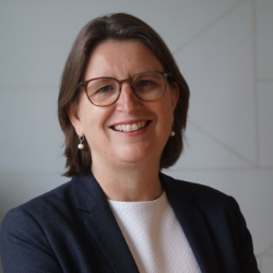 Photo of Thera Max-Mos, Head, National Clinical Trial Office, Central Committee on Research Involving Human Subjects (CCMO)