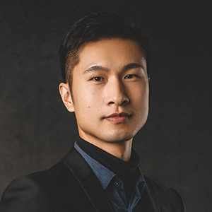 Photo of Liqiang Pan PhD, Associate Dean and Qiushi Distinguished Professor/Full Professor, School of Pharmaceutical Sciences, Zhejiang University; Adjunct Professor, The Second Affiliated Hospital of Medical School, Zhejiang University Laboratory of Precision Medicine and Biopharmaceuticals, College of Pharmaceutical Sciences, Zhejiang University , Professor, Vice Dean , Zhejiang University