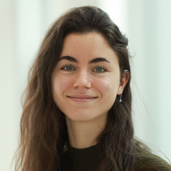 Photo of Cristina Parra, Team Leader, Synthetic Mammalian Upstream, CPI