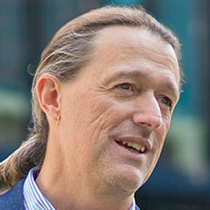 Photo of Bryn Roberts, PhD, Global Head of Data & Analytics, Roche Information Solutions