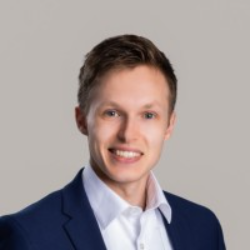 Photo of Wes Roberts, Quantum Hardware and Physics Specialist, Alice and Bob