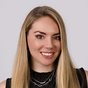 Photo of Eirini Schlosser, Founder & CEO, Dyania Health