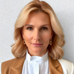 Photo of Nina Skorytchenko, CEO & Co-Founder & Board Member, Avenna Ltd.