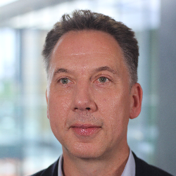 Photo of Andrew Ustianowski, MD, Network Director, NIHR Research Delivery Network (RDN)