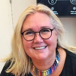 Photo of Ira van Eelen, PhD, Co-Founder, RESPECTfarms , Co-Founder , Cellulaire Agricultuur Nederland Stichting