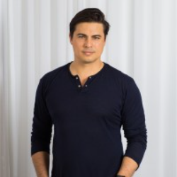 Photo of Aaron Weaver, Chief Commercial Officer, Molecule AG